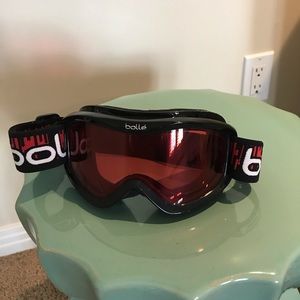 Kids Bolle Explorer OTG ski goggles